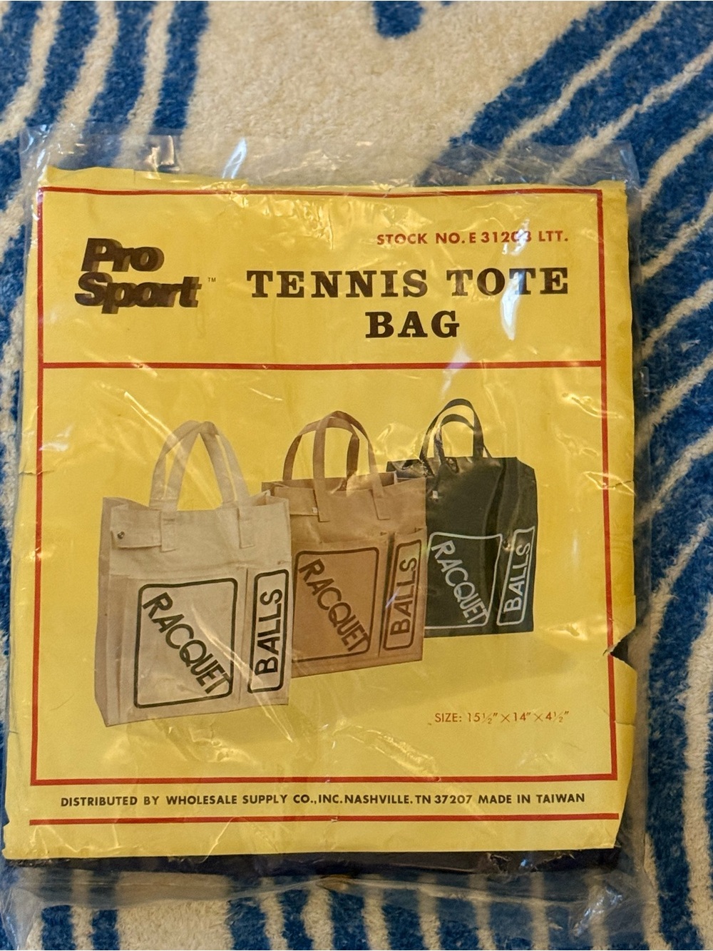 Vintage Dead stock -new in package never opened canvas tennis/racquet/ball bag